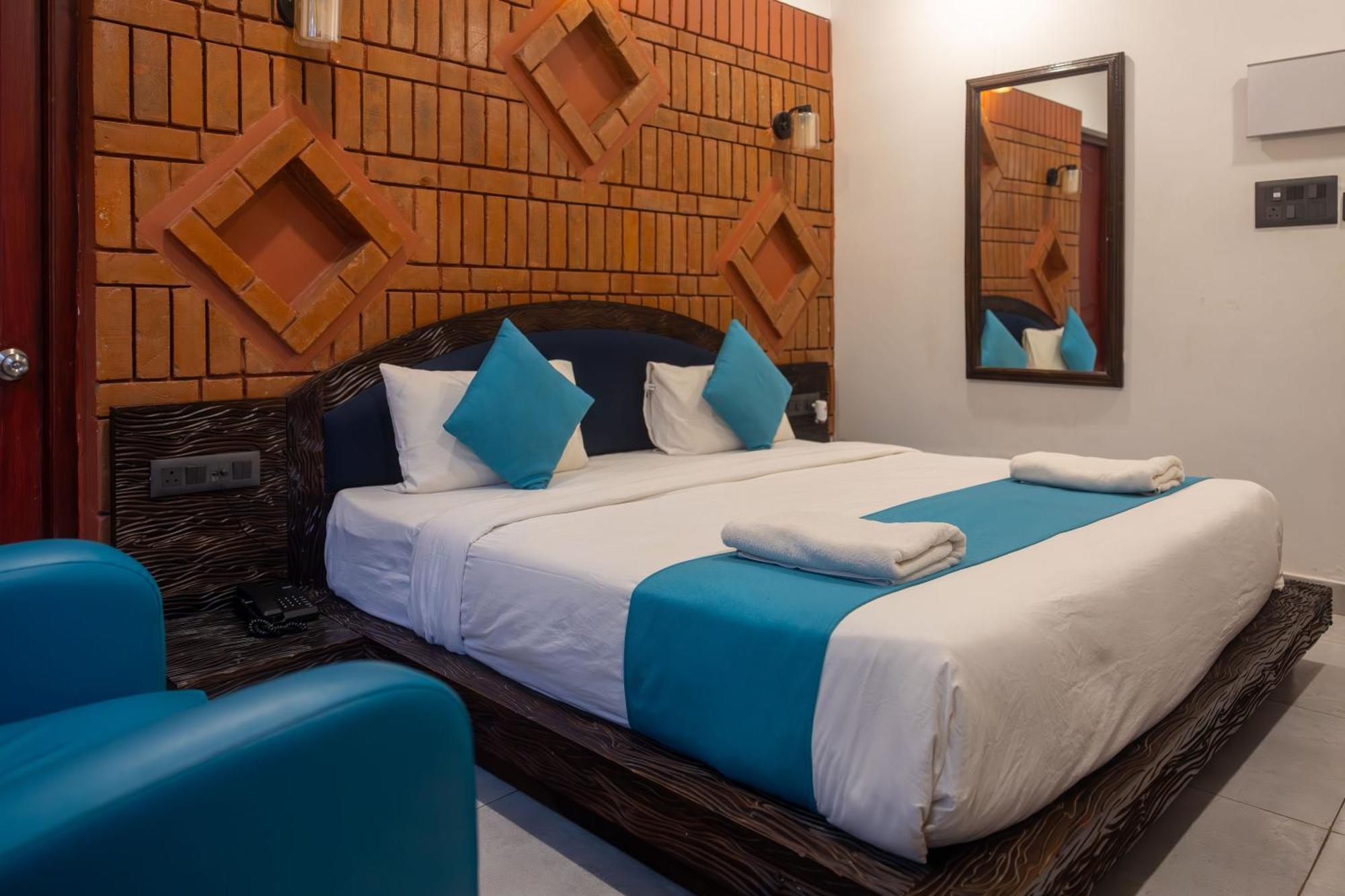 Downtown Hostels - Anjuna Exterior foto