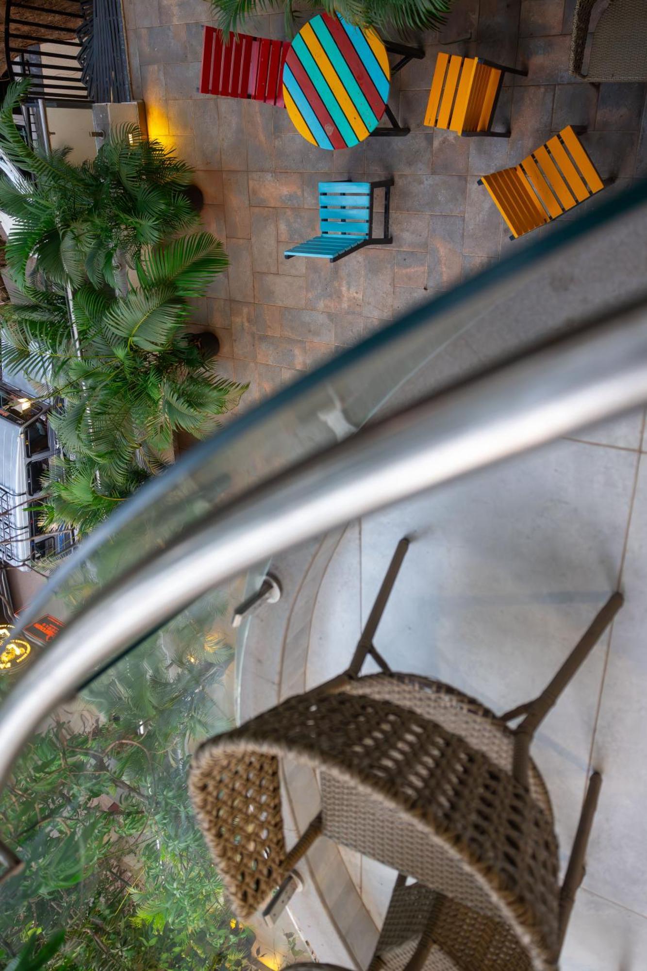 Downtown Hostels - Anjuna Exterior foto