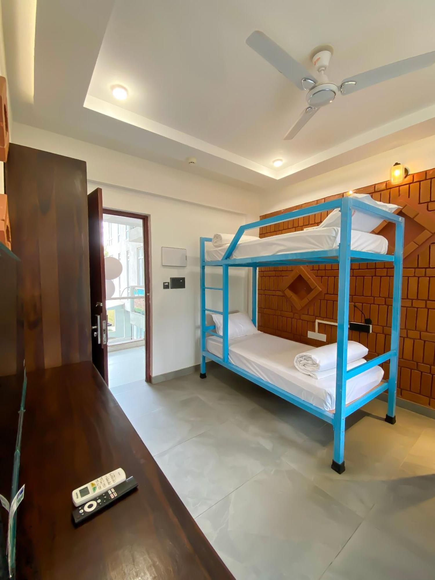 Downtown Hostels - Anjuna Exterior foto