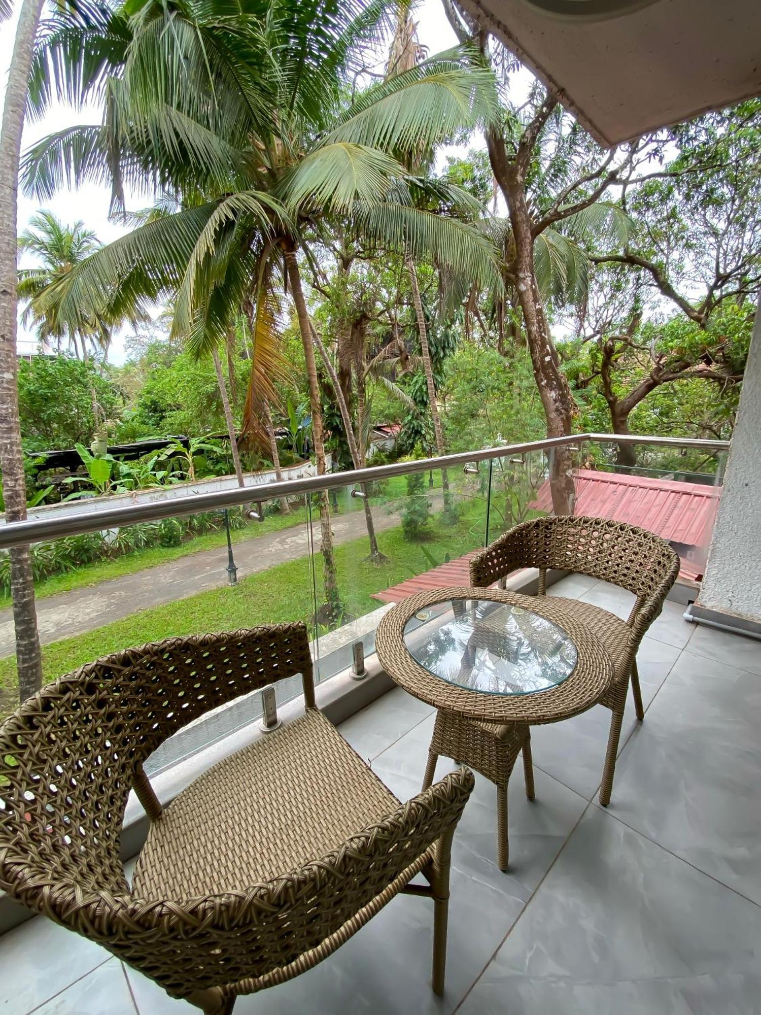 Downtown Hostels - Anjuna Exterior foto