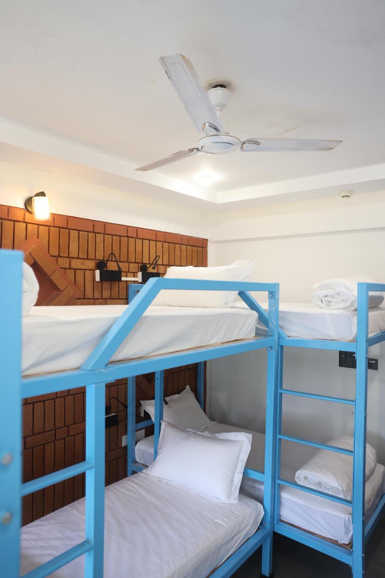 Downtown Hostels - Anjuna Exterior foto